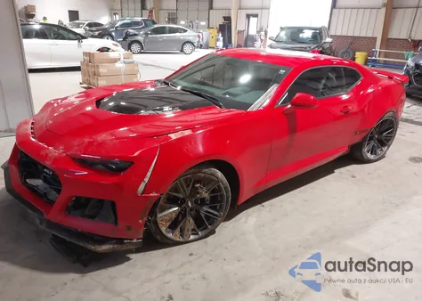2017 Chevrolet Camaro Zl1 z USA, uszkodzony, nr VIN 1G1FK1R65H0207831